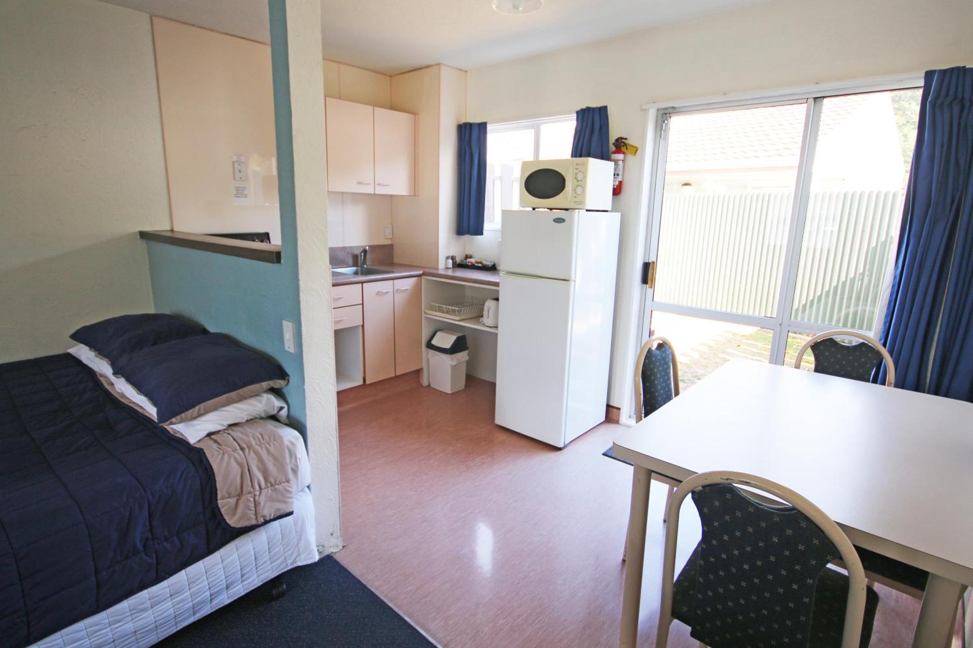Midway Pacifica Lodge Lower Hutt Extérieur photo
